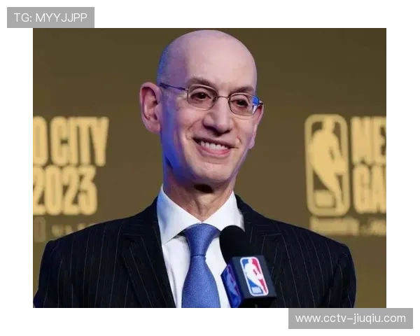 亚当·萧华介入WNBA劳资谈判，强调绝对值而非分成比例是关键